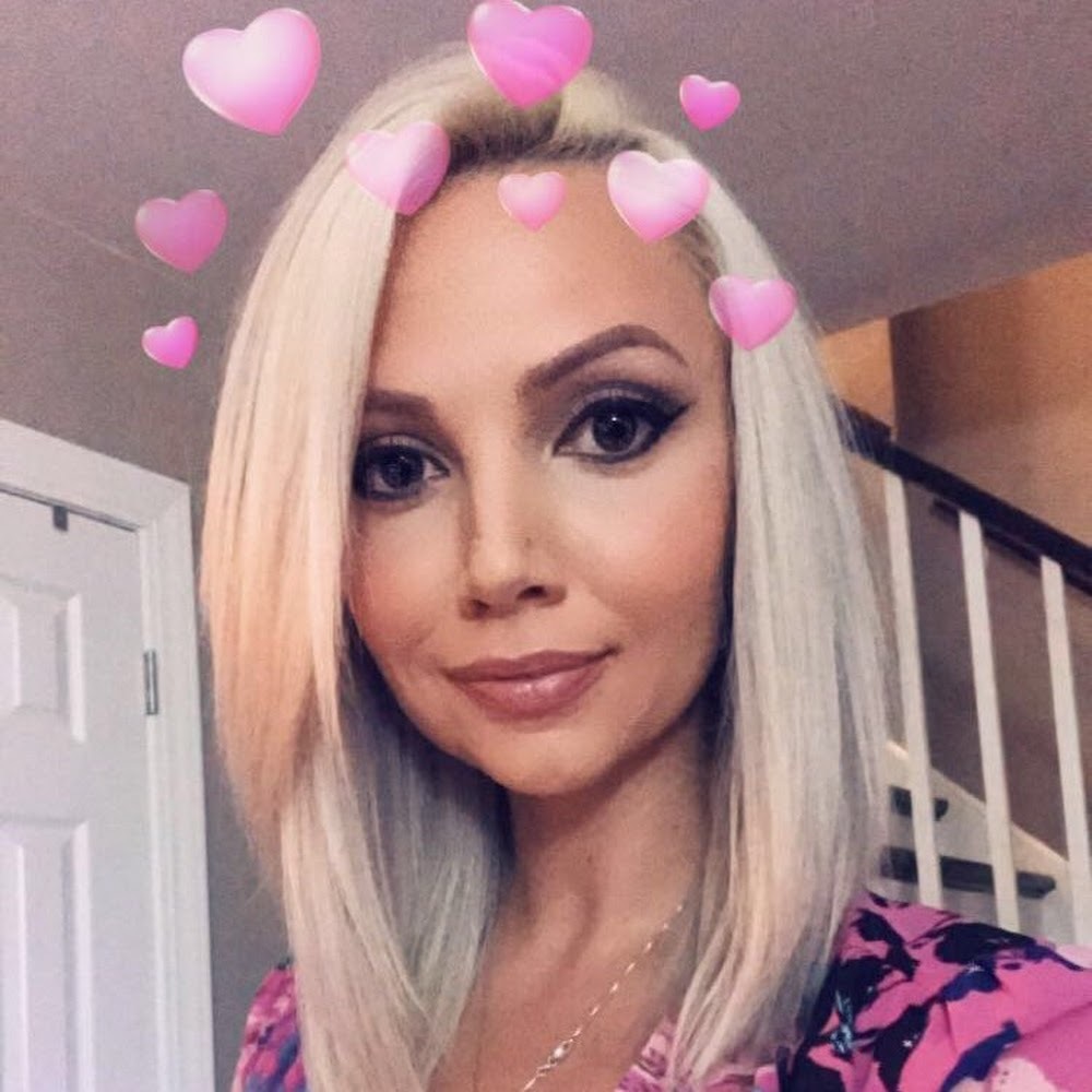 Meet your Posher, Dejana